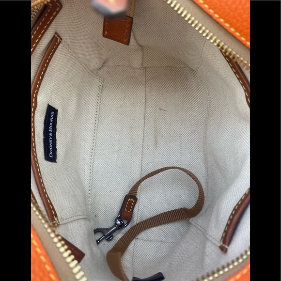 NEW PEBBLE COLLECTION Small Handle Tote - Picture 7 of 9